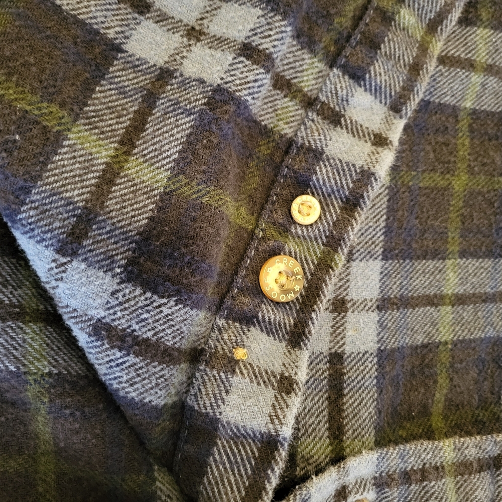 Men's Blue and Black Casual Button Down Flannel Shirt, Size Large - Picture 8 of 10